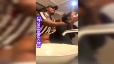 Quick sex in the Mall's toilet room
