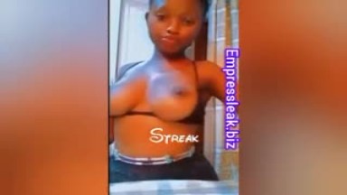 Ghanaian girl going naked and showing boobs