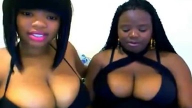 Ebony webcam: Kelly &amp; Kity