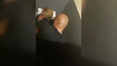Hookup girl fucked inside night club toilet